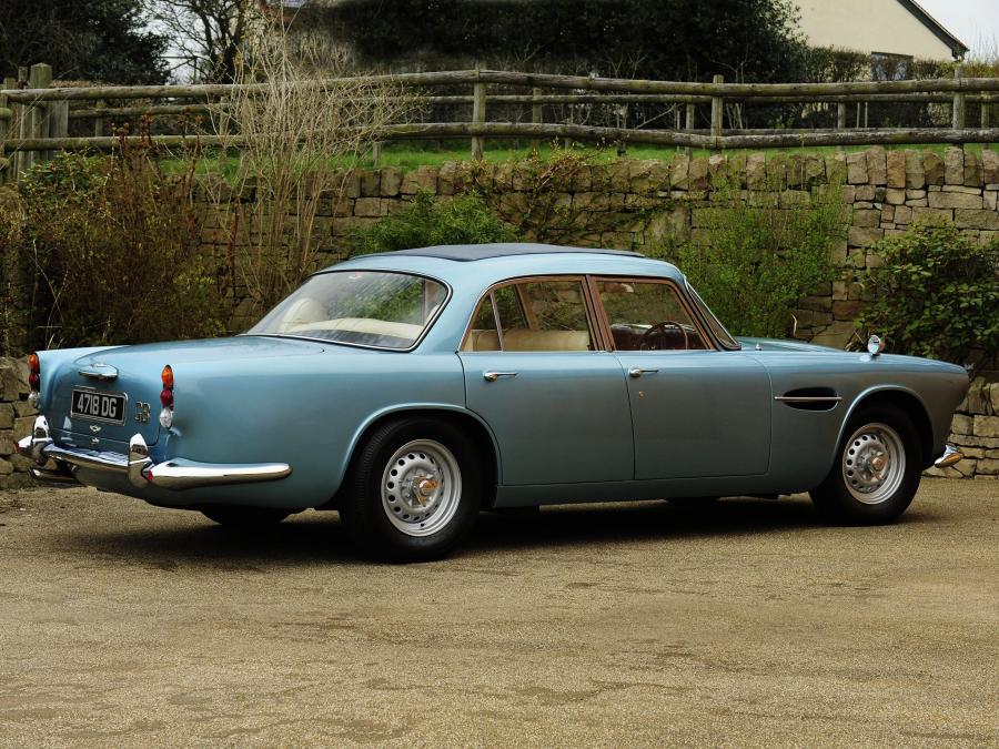  Lagonda Rapide 1961 года  (фото 2 из 17)